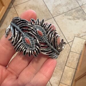 Lucky Brand Silver and Black Feather Bracelet